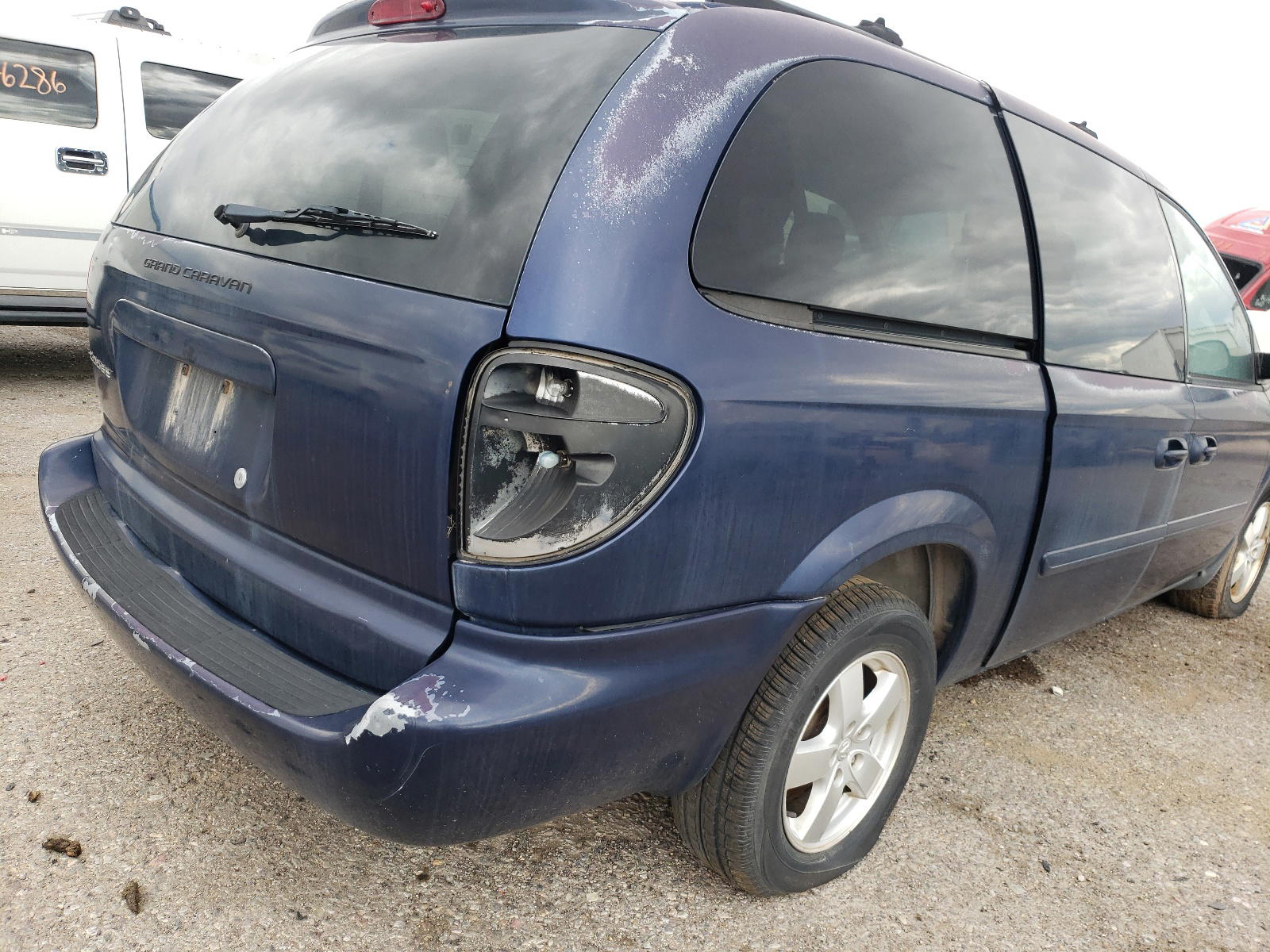Photo 9 from auction – 2005 DODGE CARAVAN with VIN 2D4GP44L45R158654