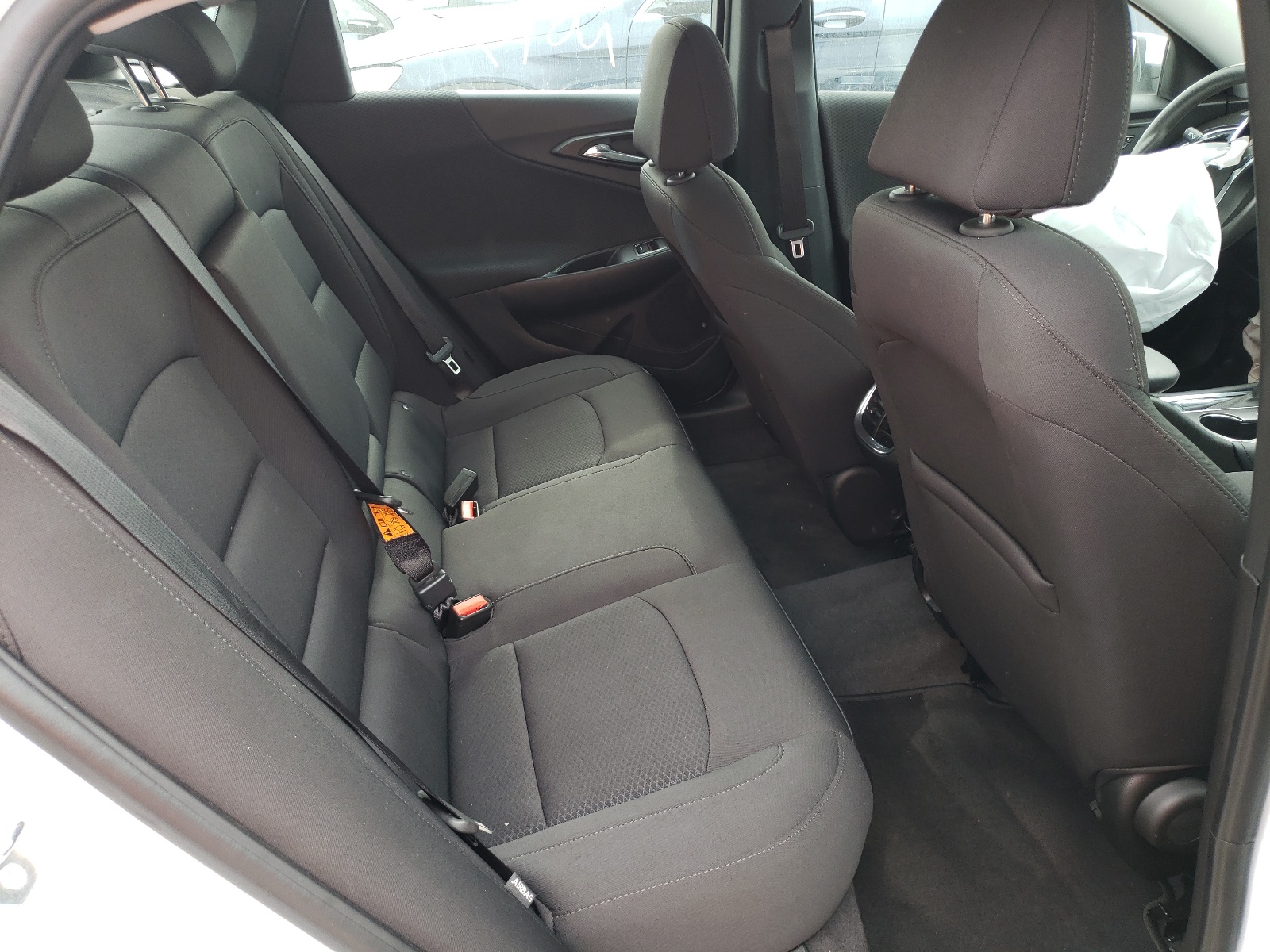 Photo 18 from auction – 2018 CHEVROLET MALIBU LT with VIN 1G1ZD5ST2JF222501