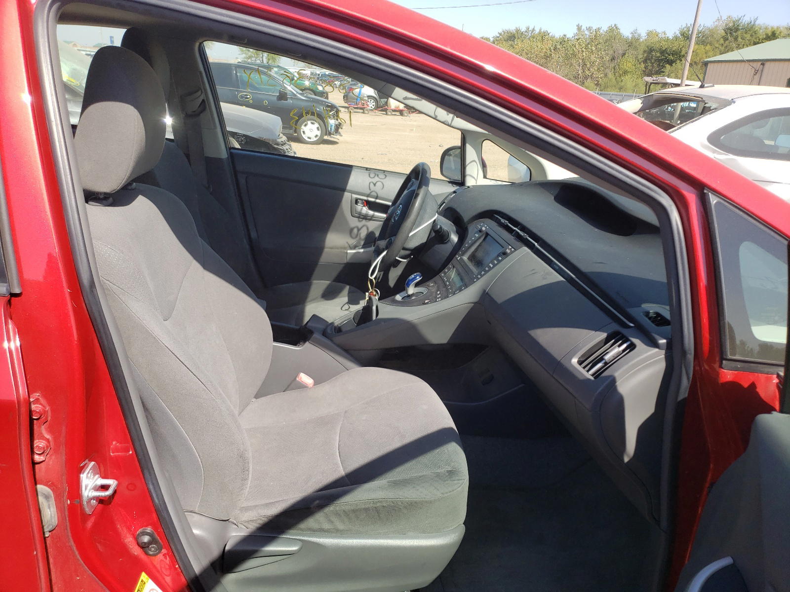 Photo 5 from auction – 2010 TOYOTA PRIUS with VIN JTDKN3DU5A0195426