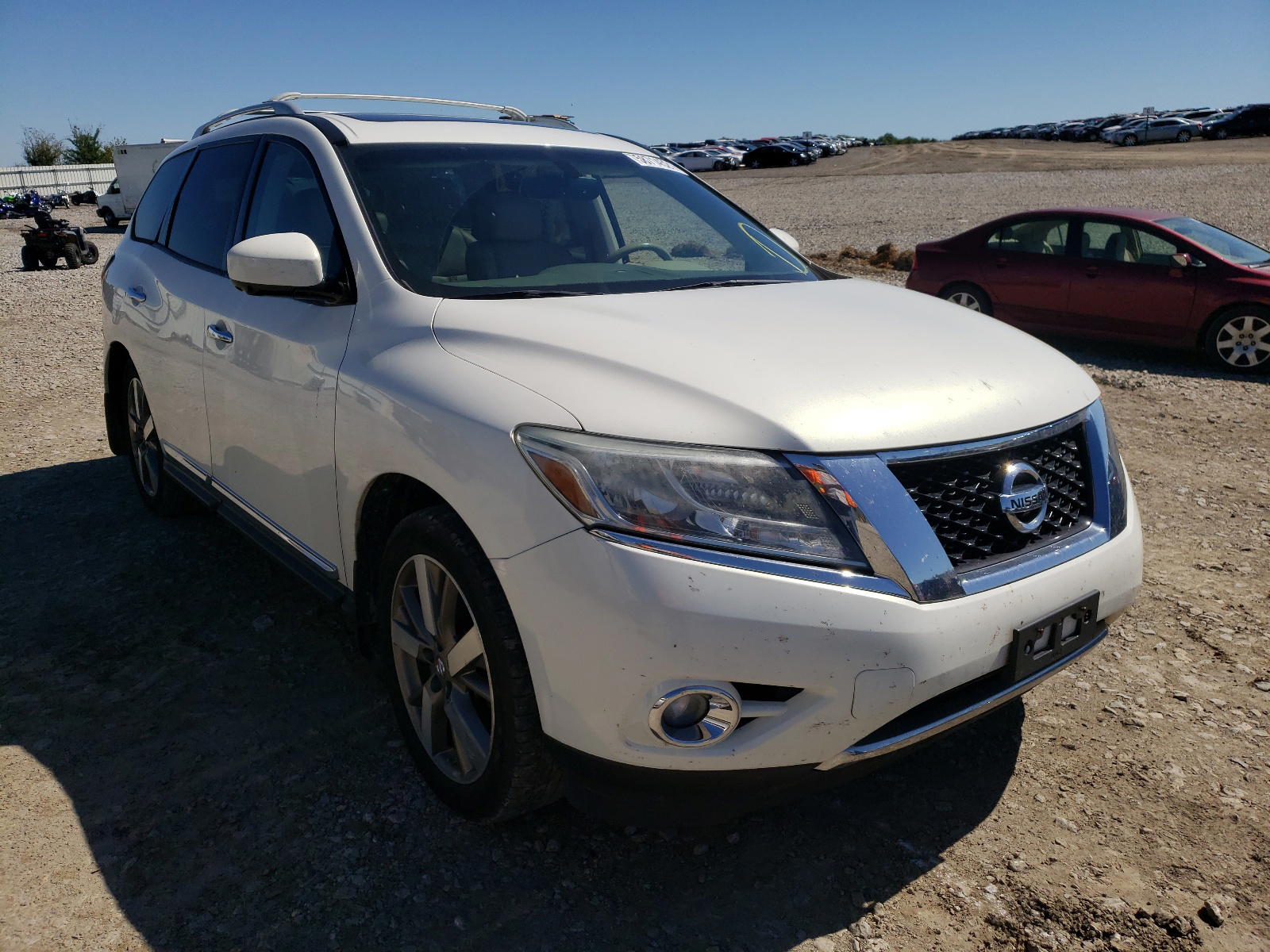 NISSAN PATHFINDER 2014 with VIN 5N1AR2MM6EC714929 - Photo from auction
