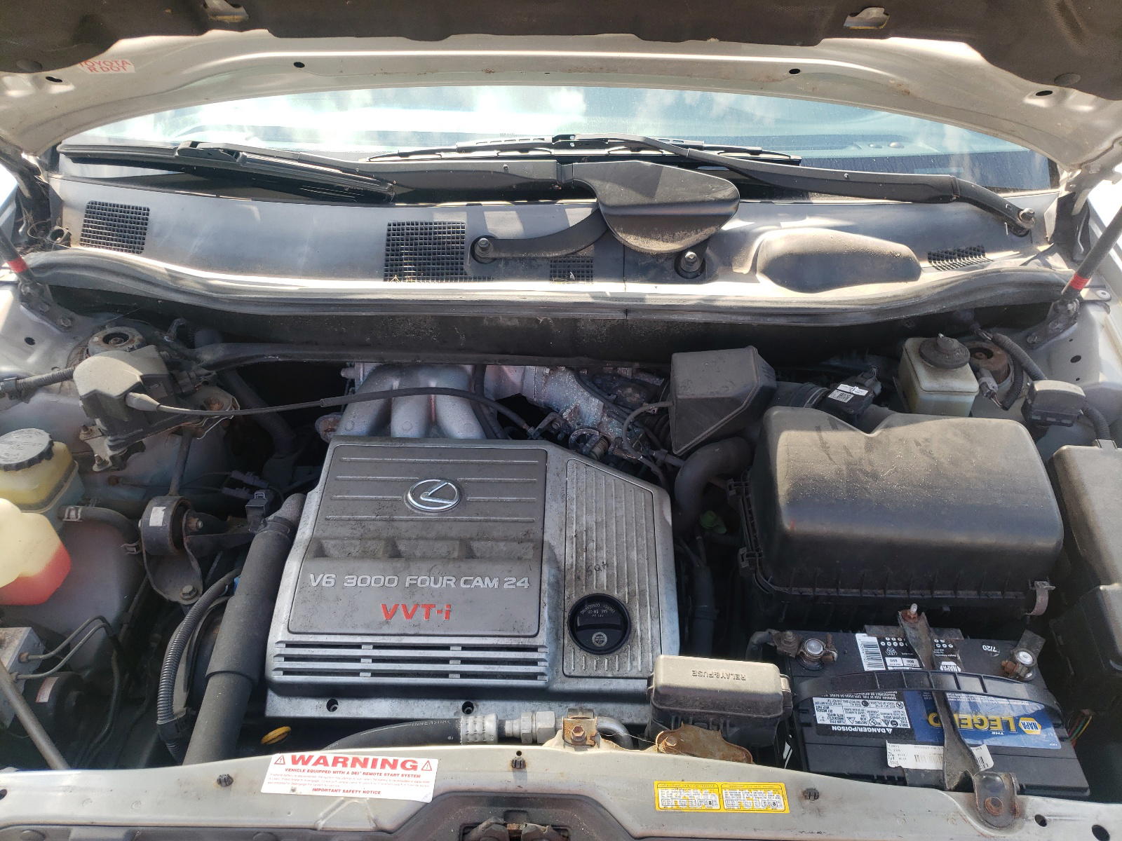 Photo 7 from auction – 2000 LEXUS RX 300 with VIN JT6GF10U7Y0047566