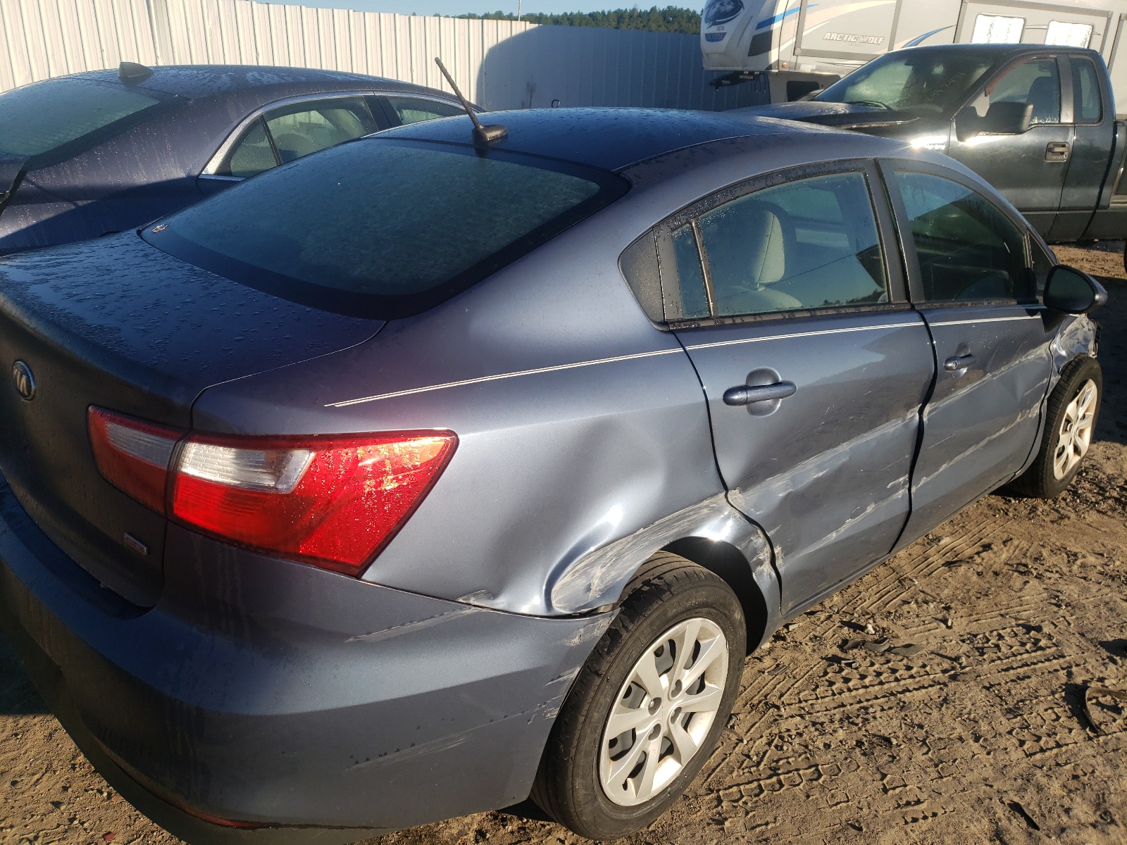 Photo 4 from auction – 2016 KIA RIO LX with VIN KNADM4A30G6659304