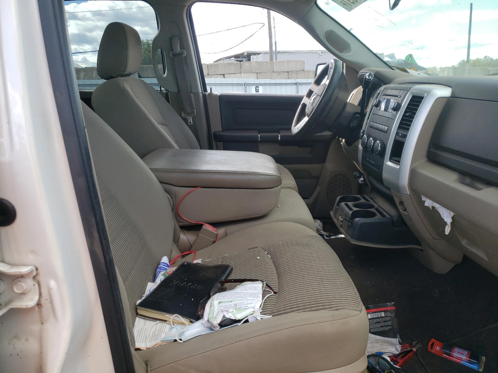 Photo 5 from auction – 2009 DODGE RAM 1500 with VIN 1D3HV18P59S723802