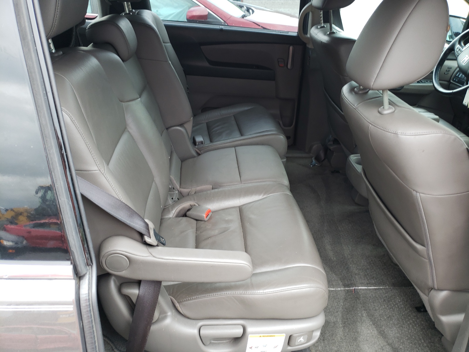 Photo 6 from auction – 2012 HONDA ODYSSEY TO with VIN 5FNRL5H97CB048549