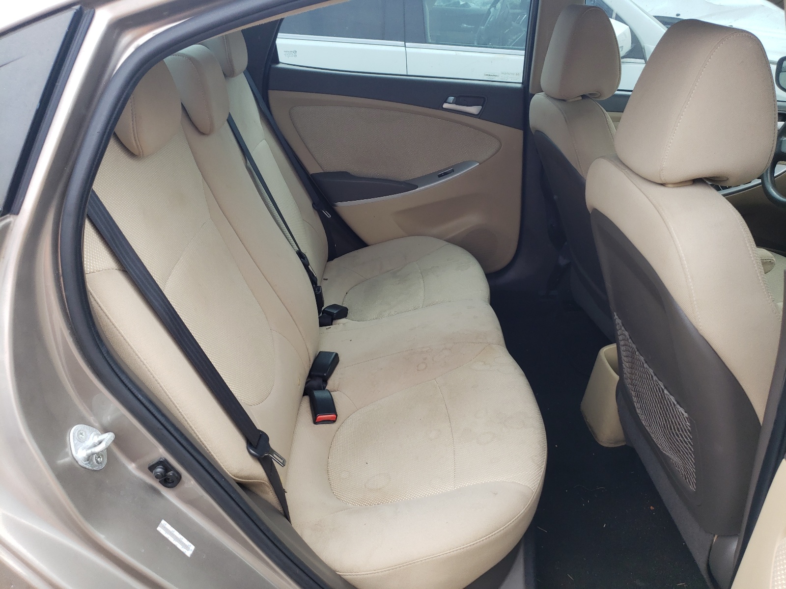 Photo 6 from auction – 2014 HYUNDAI ACCENT GLS with VIN KMHCT4AE1EU642552