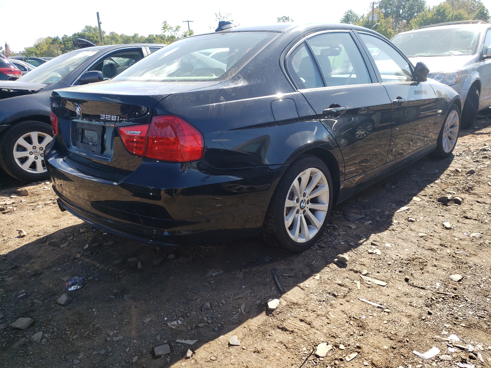 Photo 4 from auction – 2011 BMW 328 XI SUL with VIN WBAPK5C57BA662388