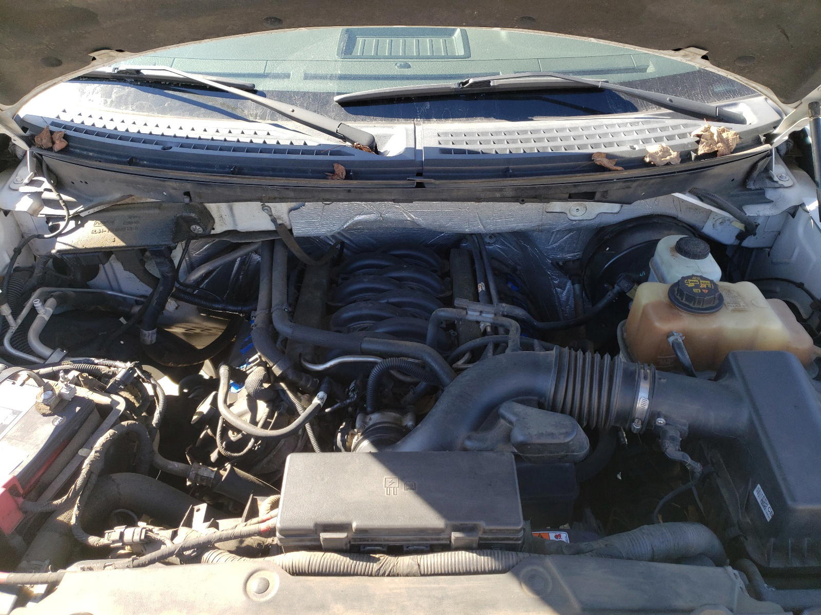 Photo 7 from auction – 2012 FORD F150 SUPER with VIN 1FTFW1CF4CFB99327