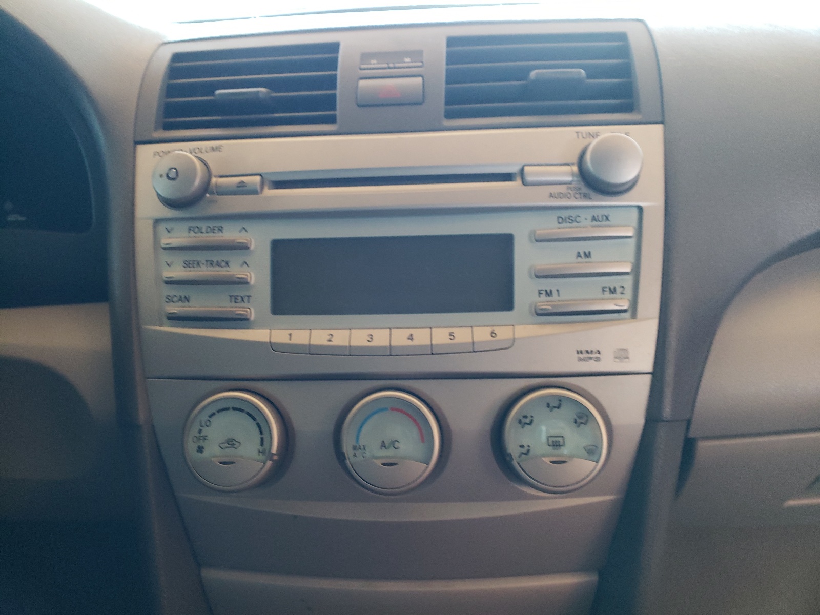 Photo 9 from auction – 2007 TOYOTA CAMRY CE with VIN 4T1BE46K47U515026