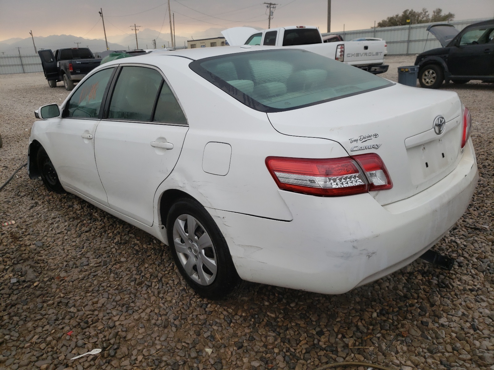 Photo 3 from auction – 2010 TOYOTA CAMRY BASE with VIN 4T1BF3EKXAU504337