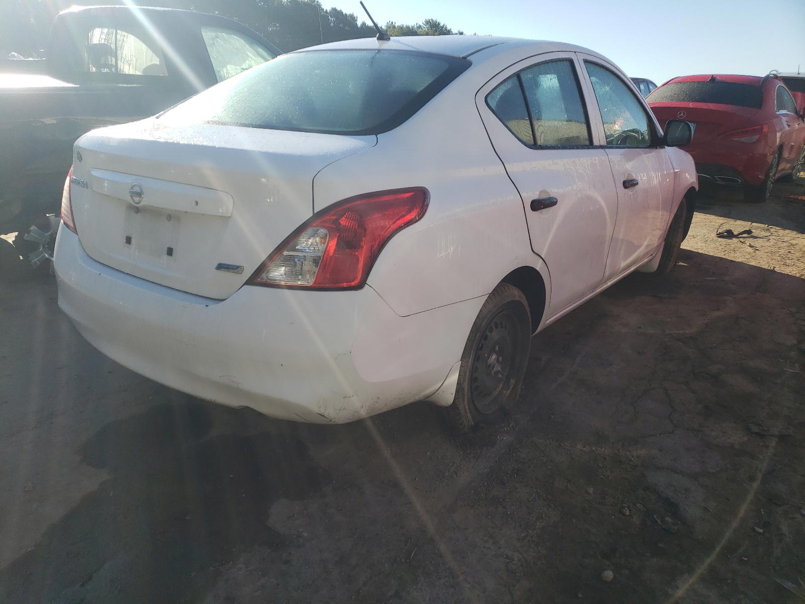 Photo 4 from auction – 2012 NISSAN VERSA S with VIN 3N1CN7AP4CL914149