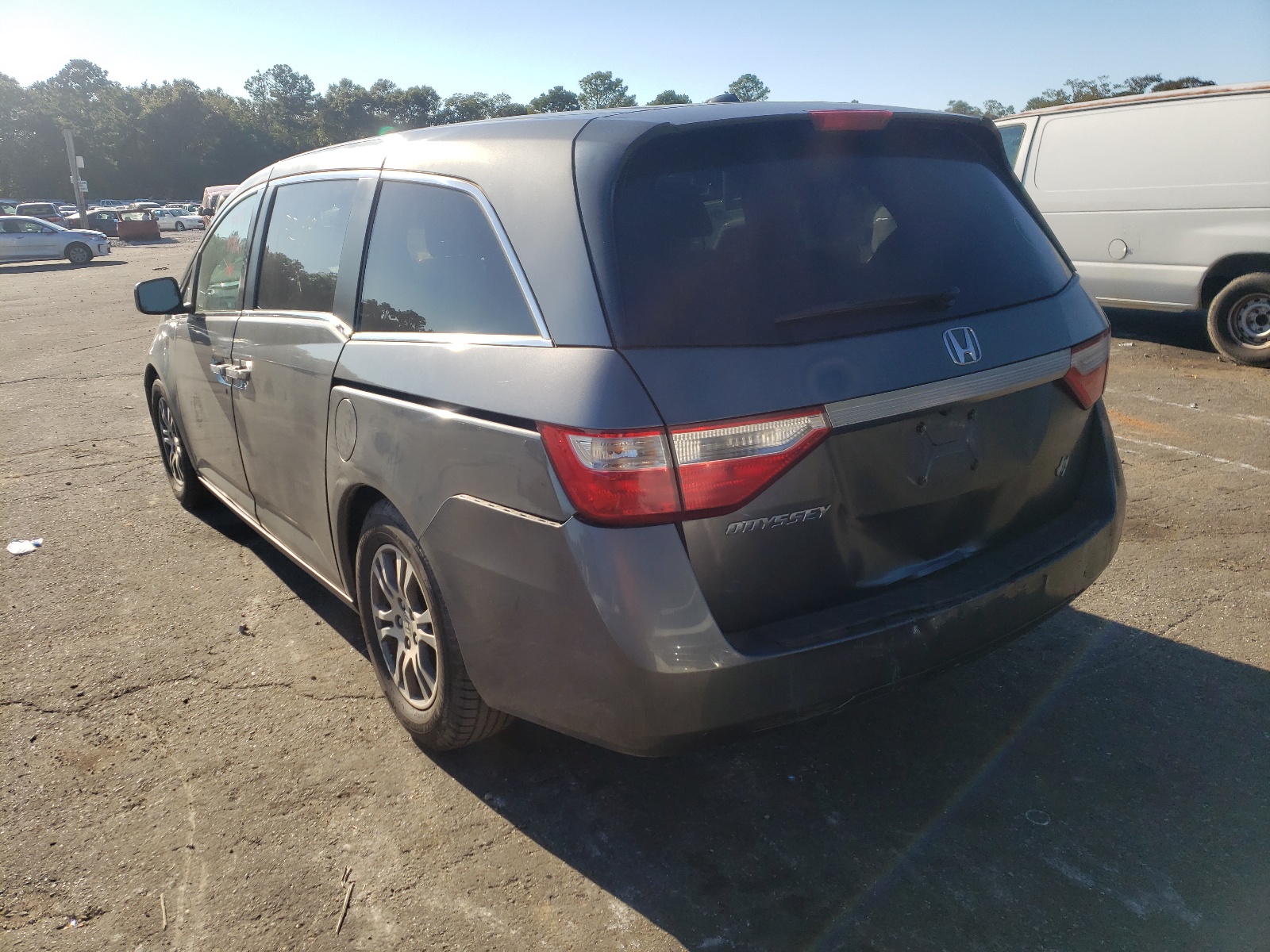 Photo 3 from auction – 2012 HONDA ODYSSEY EX with VIN 5FNRL5H68CB055936