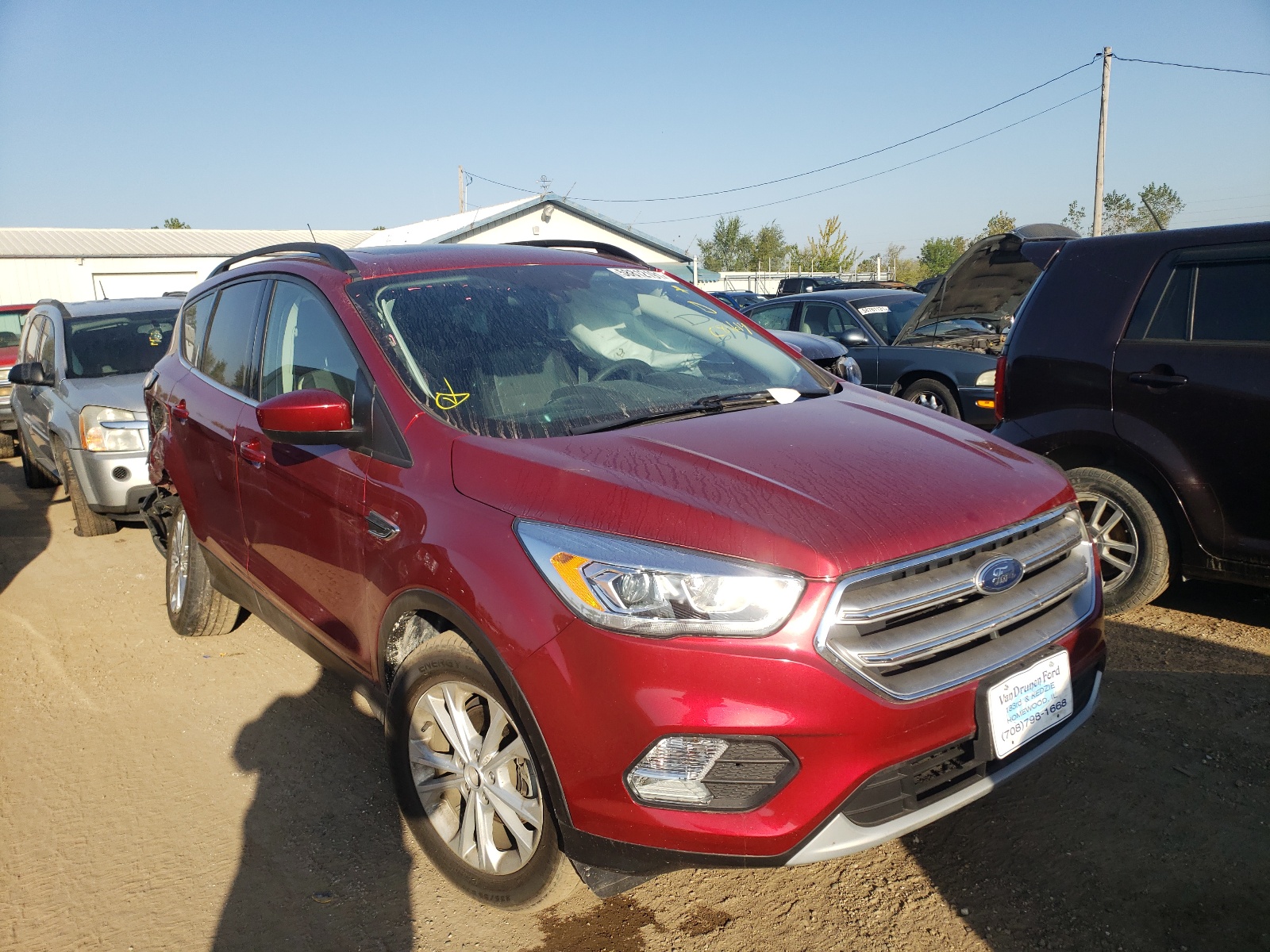 Photo 1 from auction – 2017 FORD ESCAPE SE with VIN 1FMCU0GD1HUC86614