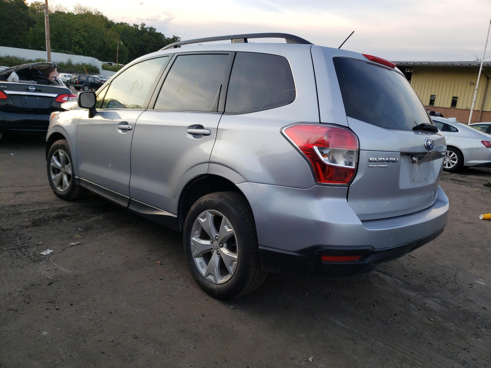 Photo 3 from auction – 2015 SUBARU FORESTER 2 with VIN JF2SJADC1FH420863