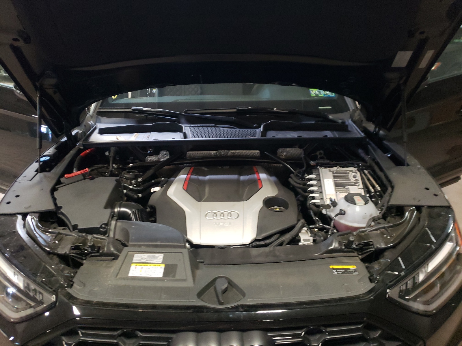 Photo 7 from auction – 2021 AUDI SQ5 PREMIU with VIN WA1B4AFY0M2012430