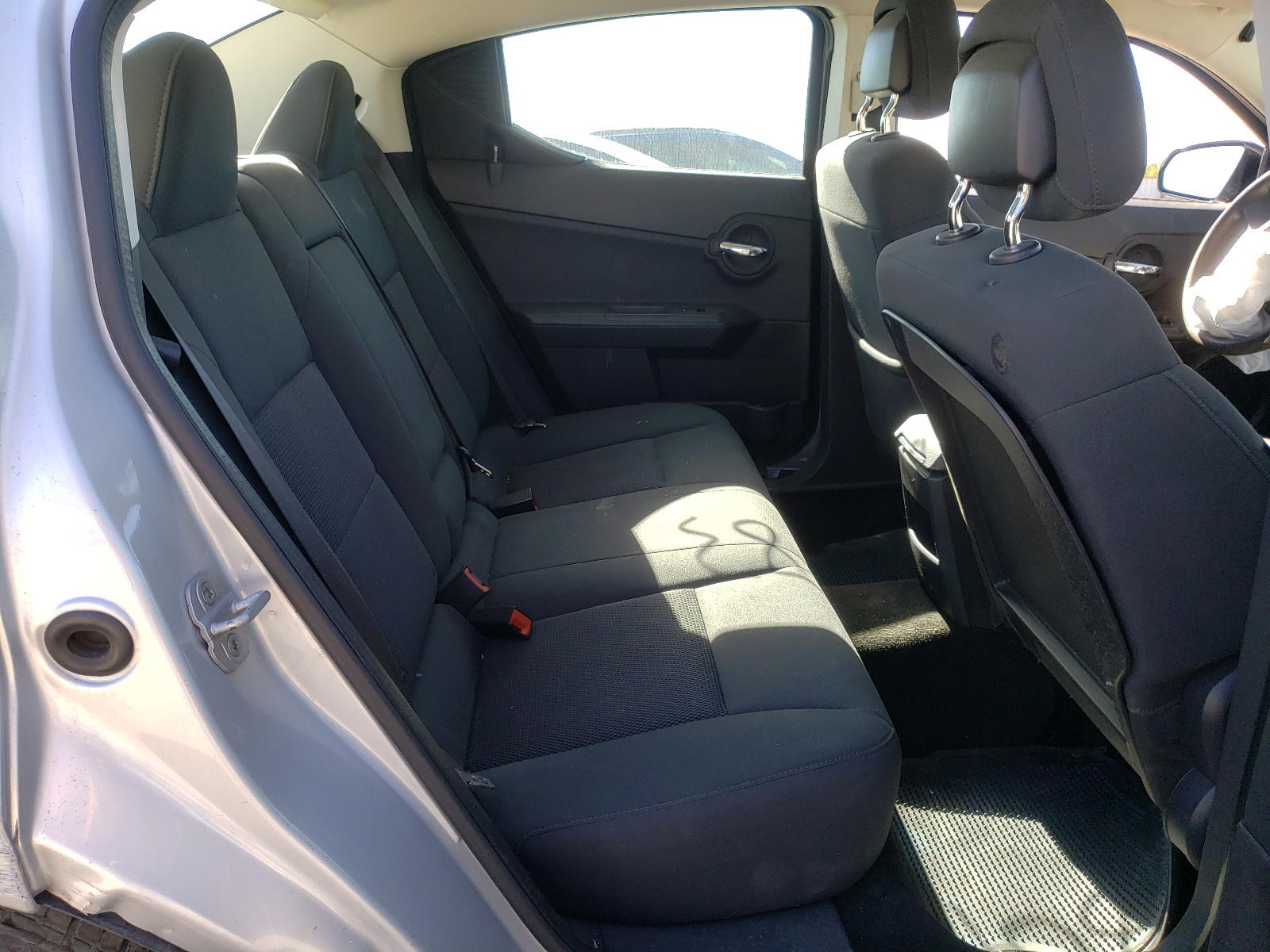 Photo 6 from auction – 2010 DODGE AVENGER SX with VIN 1B3CC4FB8AN175056