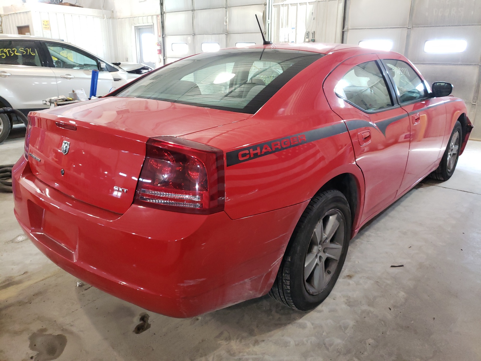 Photo 4 from auction – 2008 DODGE CHARGER SX with VIN 2B3KA33G98H206927