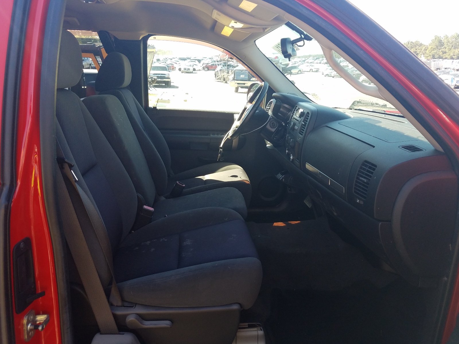 Photo 5 from auction – 2009 CHEVROLET SILVERADO with VIN 1GCEC29J39Z266691