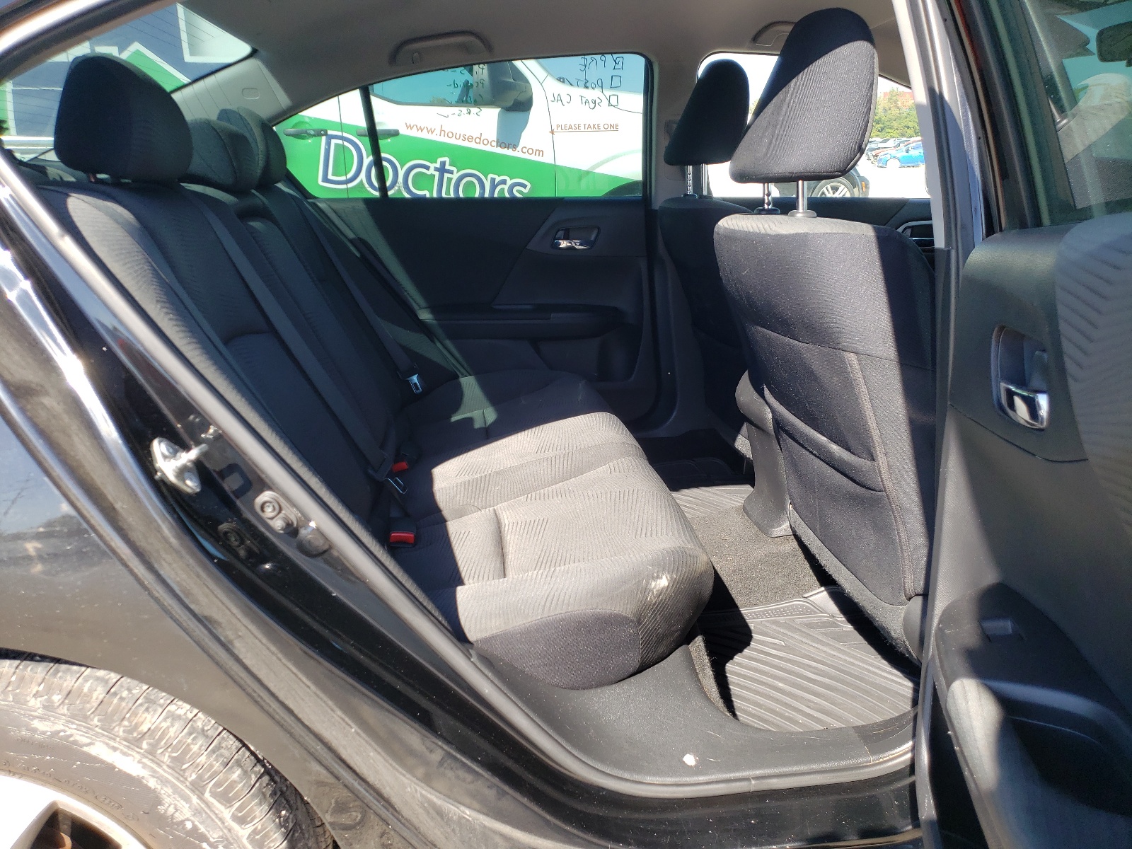 Photo 6 from auction – 2015 HONDA ACCORD LX with VIN 1HGCR2F35FA197638