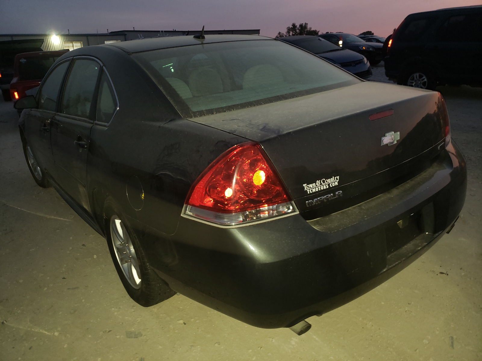 Photo 3 from auction – 2014 CHEVROLET IMPALA LIM with VIN 2G1WA5E34E1120993