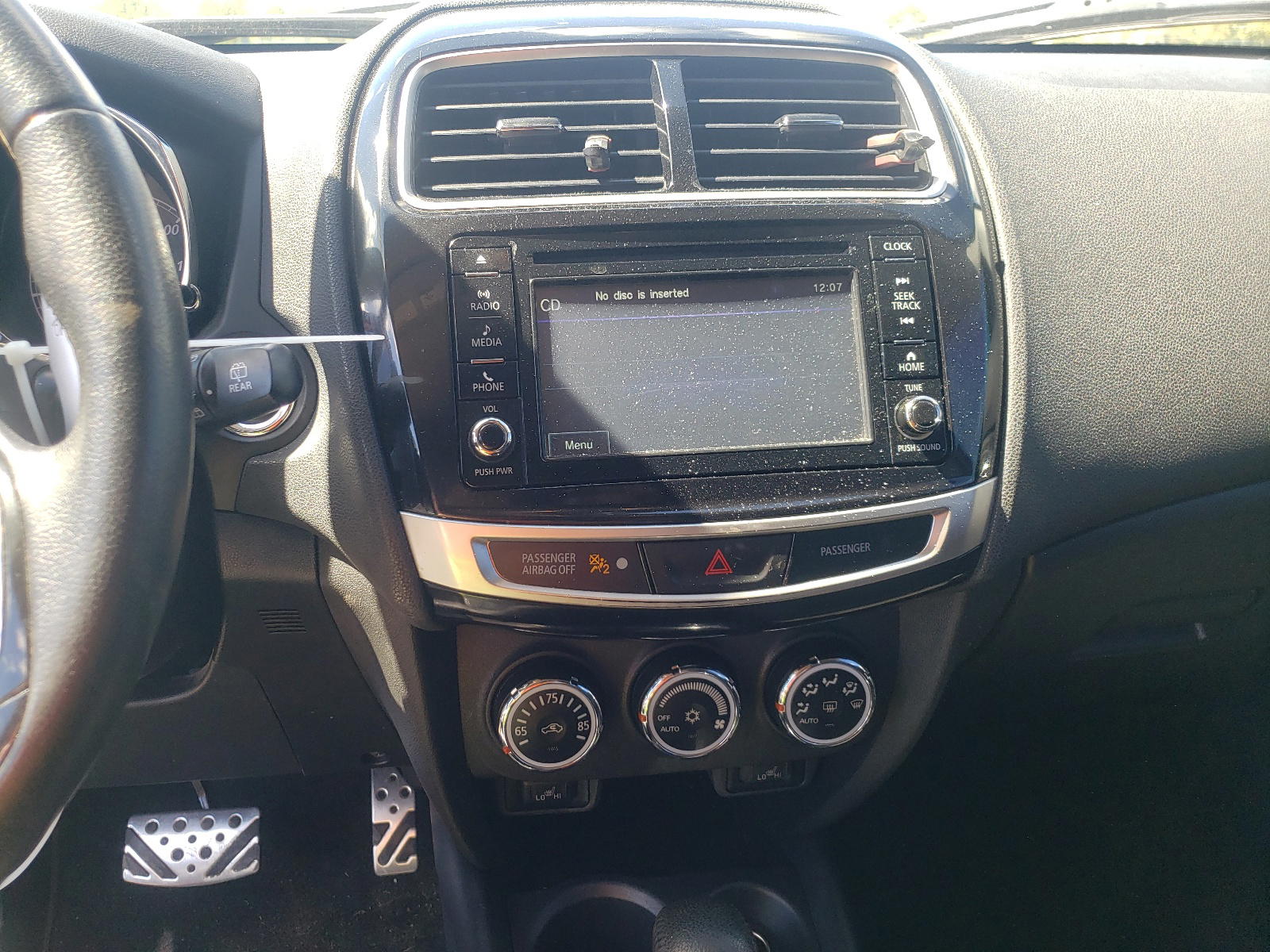 Photo 9 from auction – 2016 MITSUBISHI OUTLANDER with VIN JA4AP4AW2GZ047976