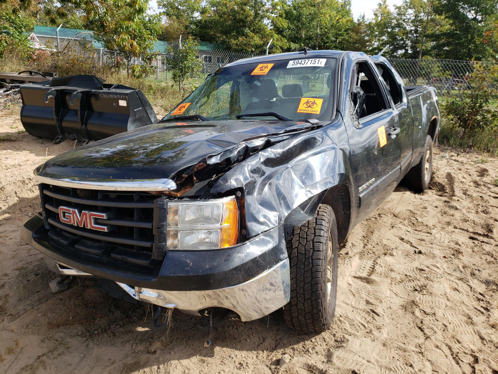 Photo 9 from auction – 2011 GMC SIERRA K15 with VIN 1GTR2VE32BZ235211
