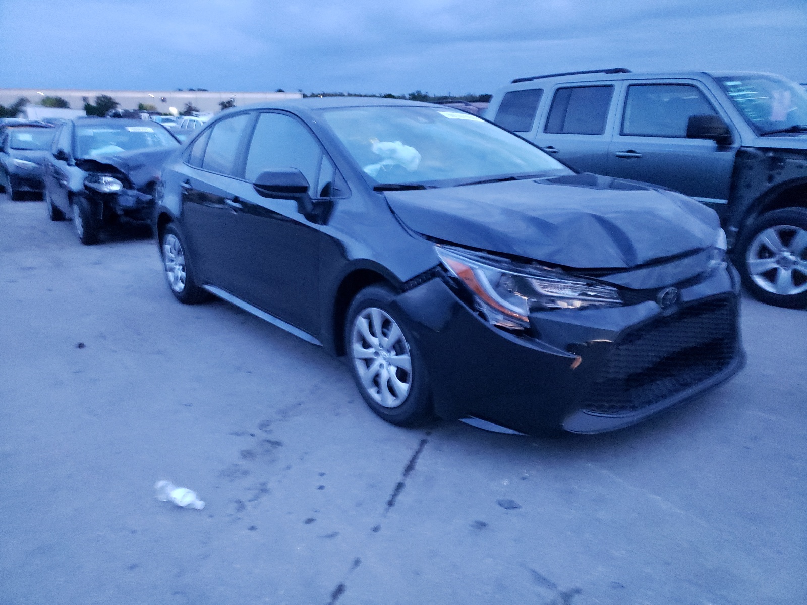 TOYOTA COROLLA LE 2022 with VIN 5YFEPMAE4NP279730 - Photo from auction