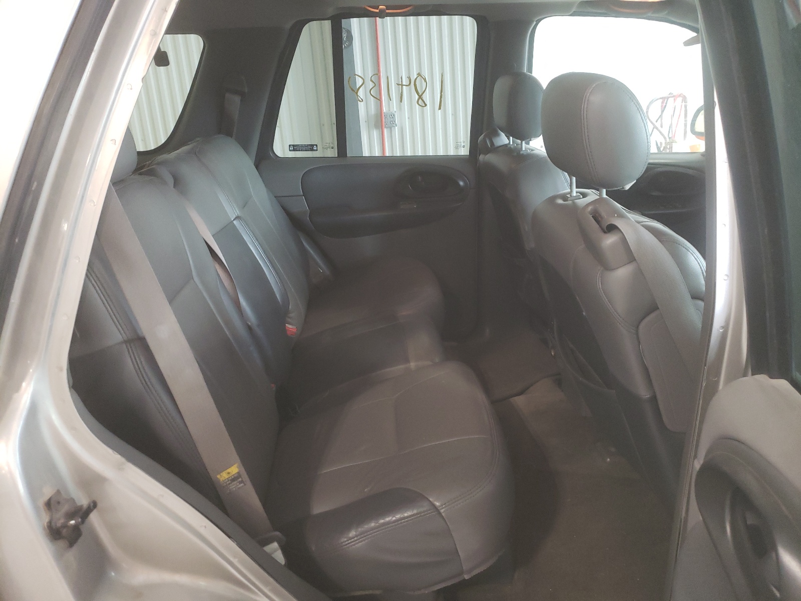 Photo 6 from auction – 2002 CHEVROLET TRAILBLAZE with VIN 1GNDT13S722122994