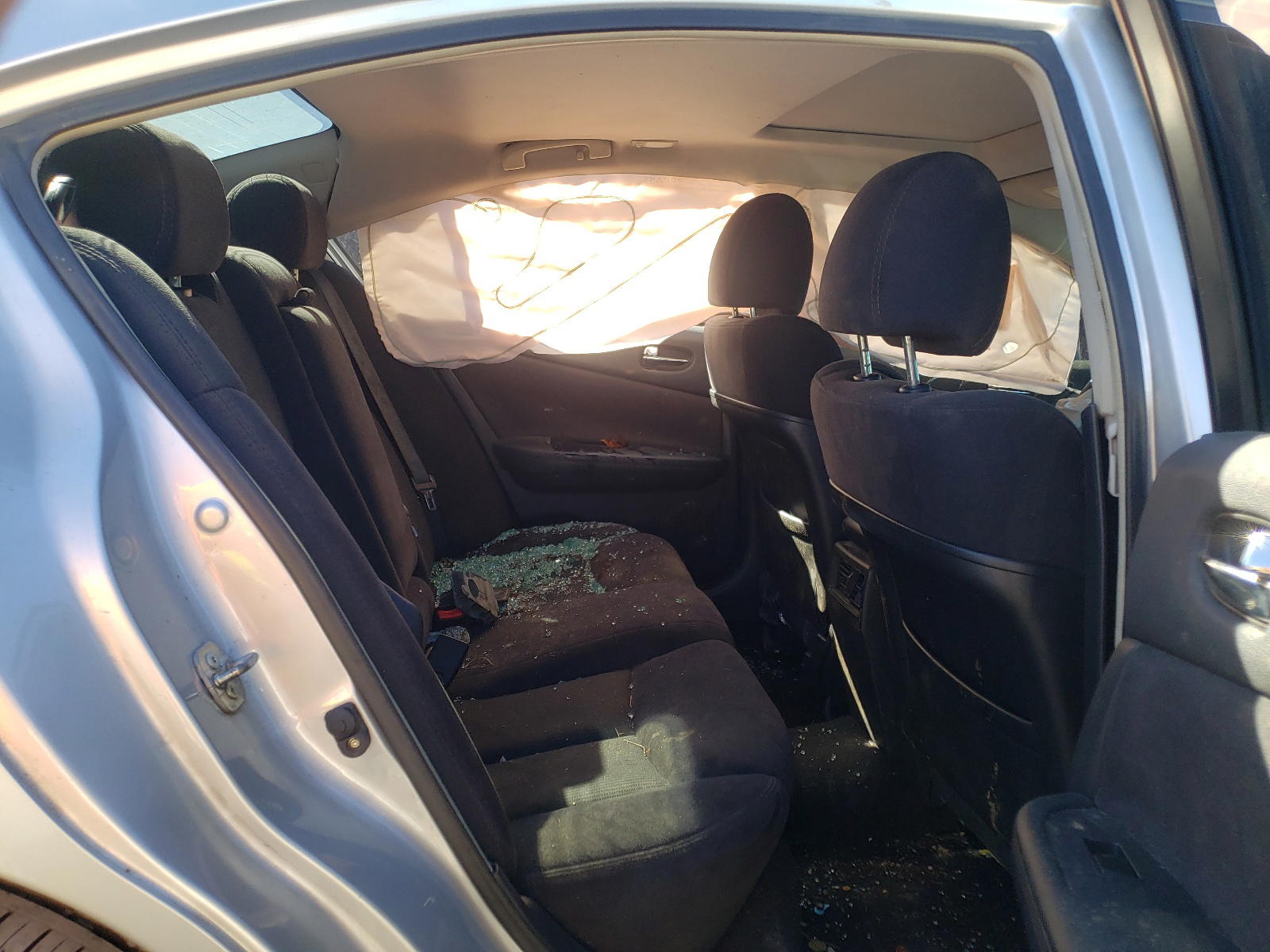 Photo 6 from auction – 2012 NISSAN MAXIMA S with VIN 1N4AA5AP5CC837118