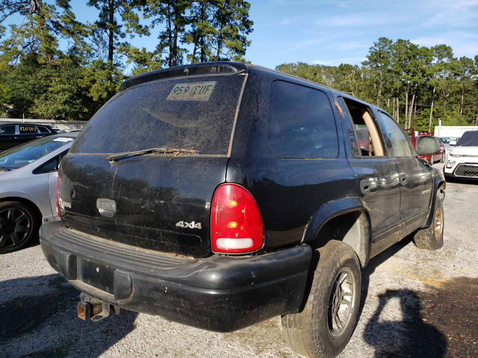 Photo 4 from auction – 1999 DODGE DURANGO with VIN 1B4HS28YXXF635508