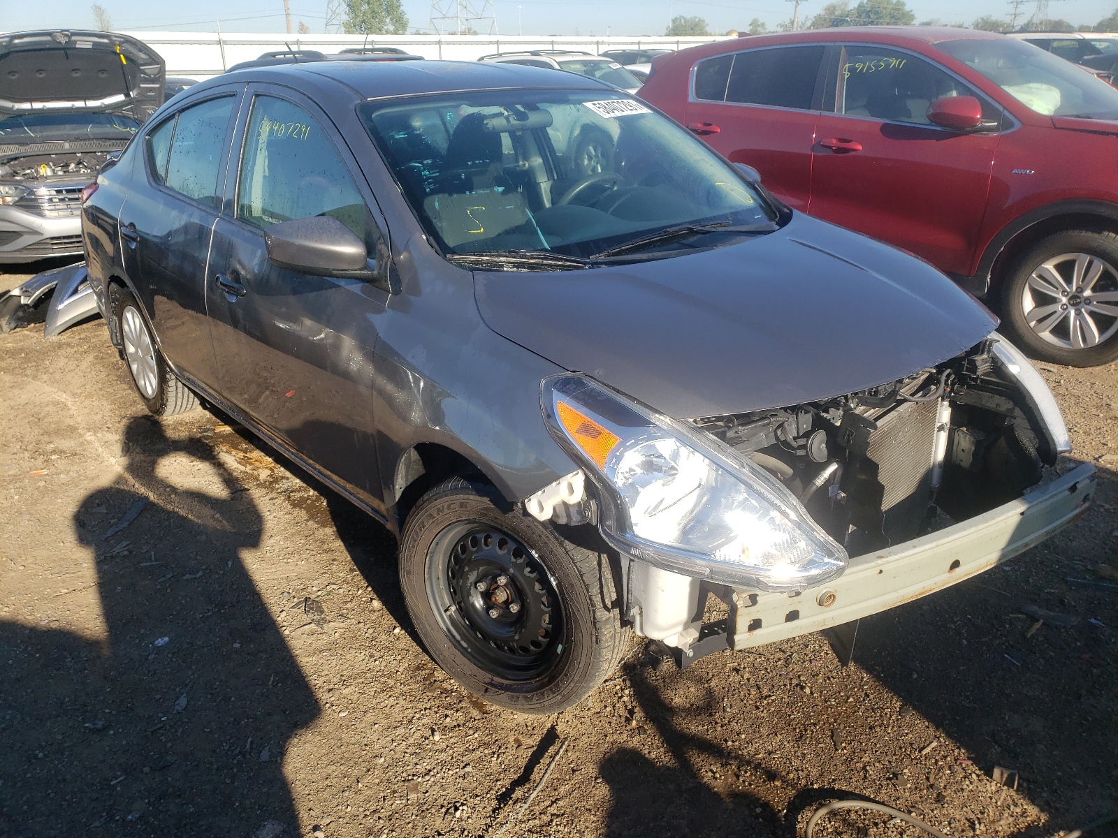 NISSAN VERSA S 2016 with VIN 3N1CN7APXGL842802 - Photo from auction