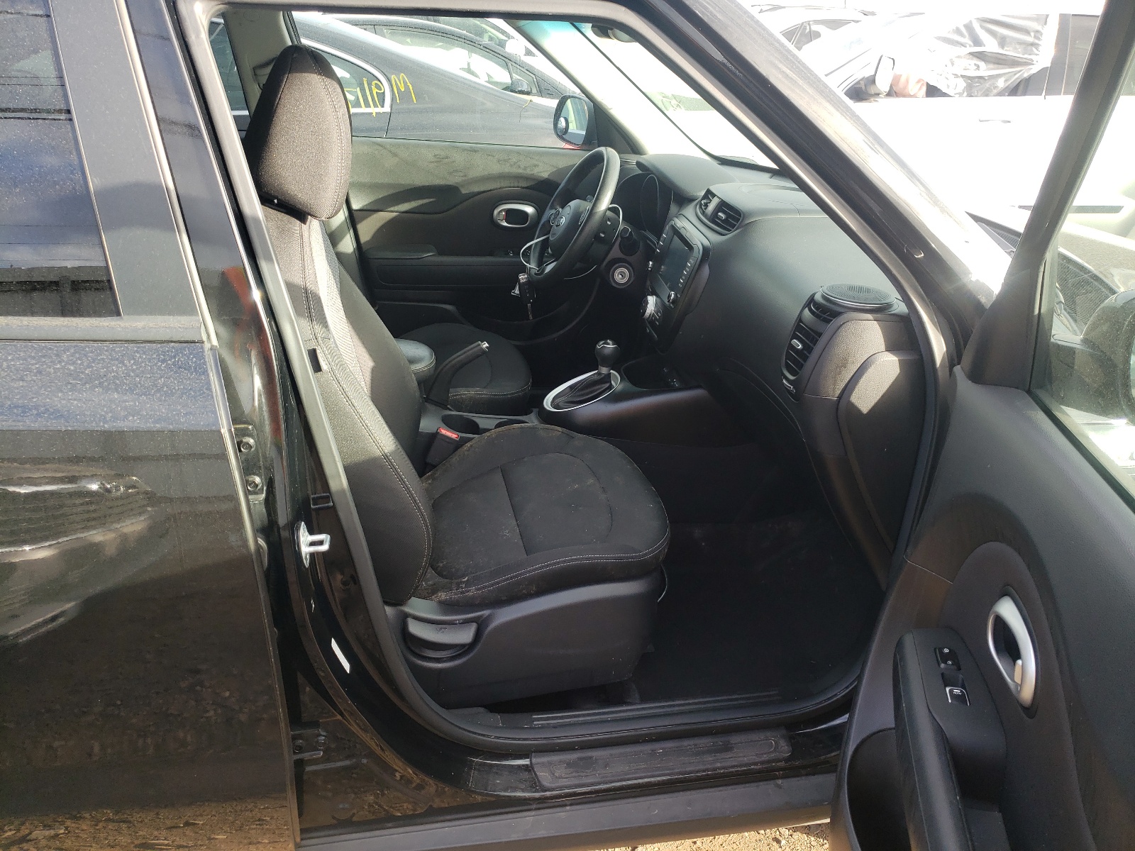 Zdjęcie 5 z aukcji – 2018 KIA SOUL + z VIN KNDJP3A57J7572557
