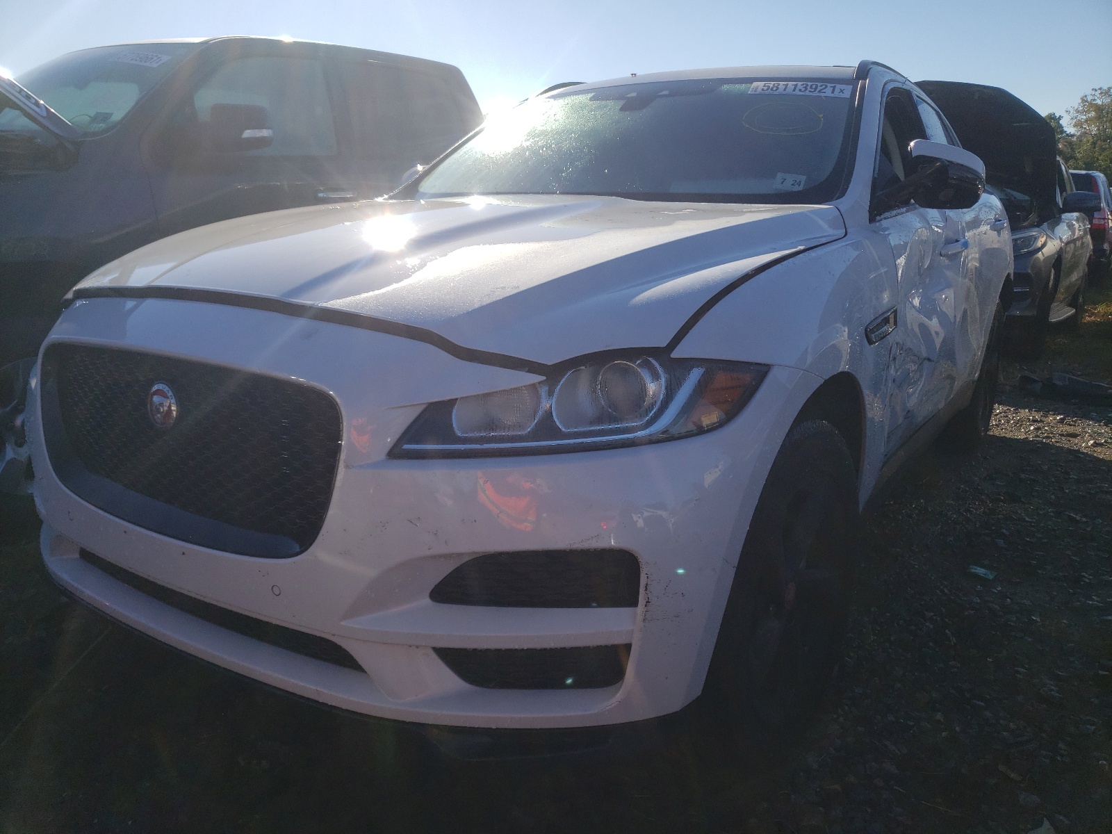 Photo 2 from auction – 2019 JAGUAR F-PACE PRE with VIN SADCJ2FX3KA361931