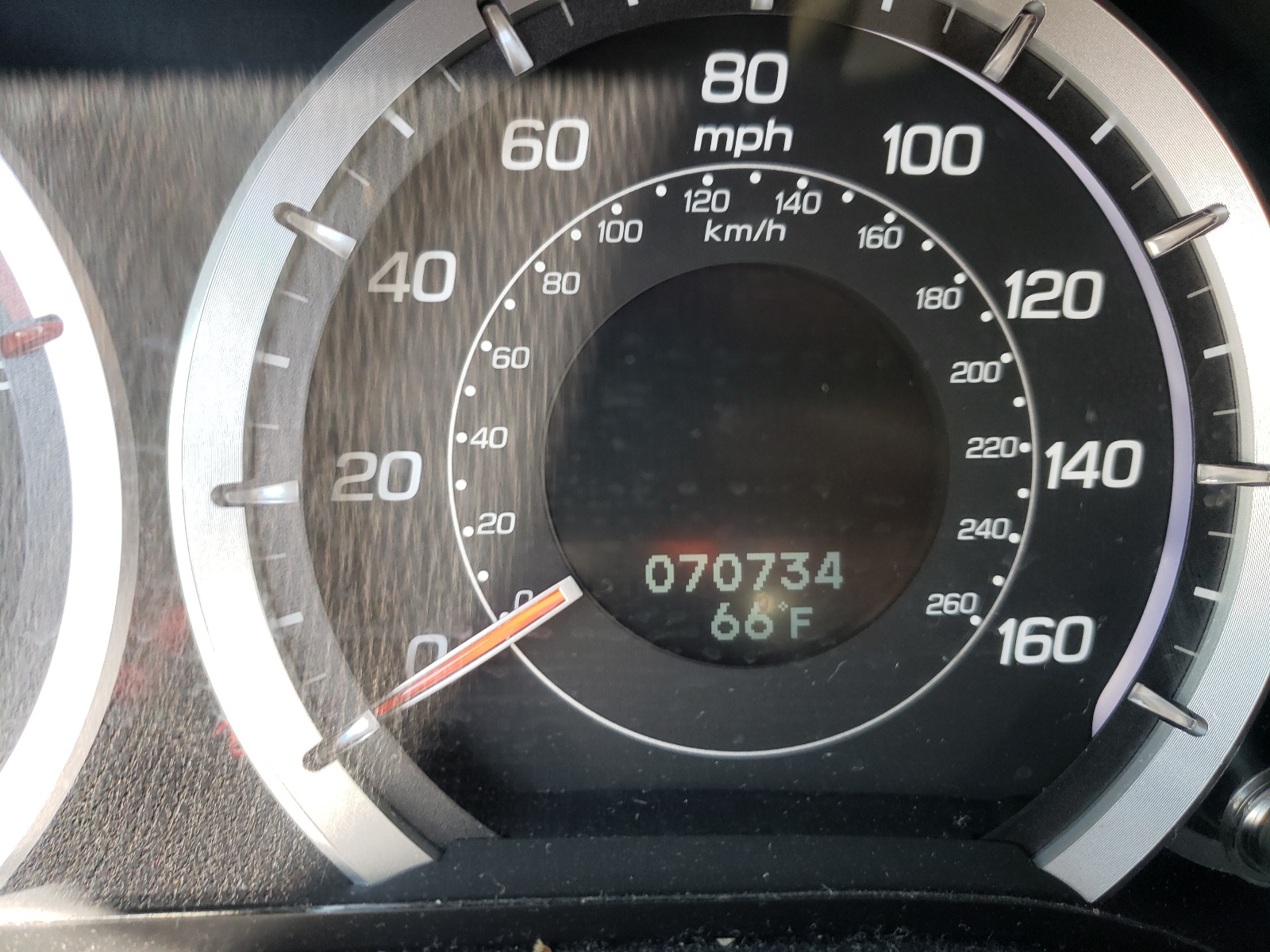 Photo 8 from auction – 2010 ACURA TSX with VIN JH4CU2F6XAC002572