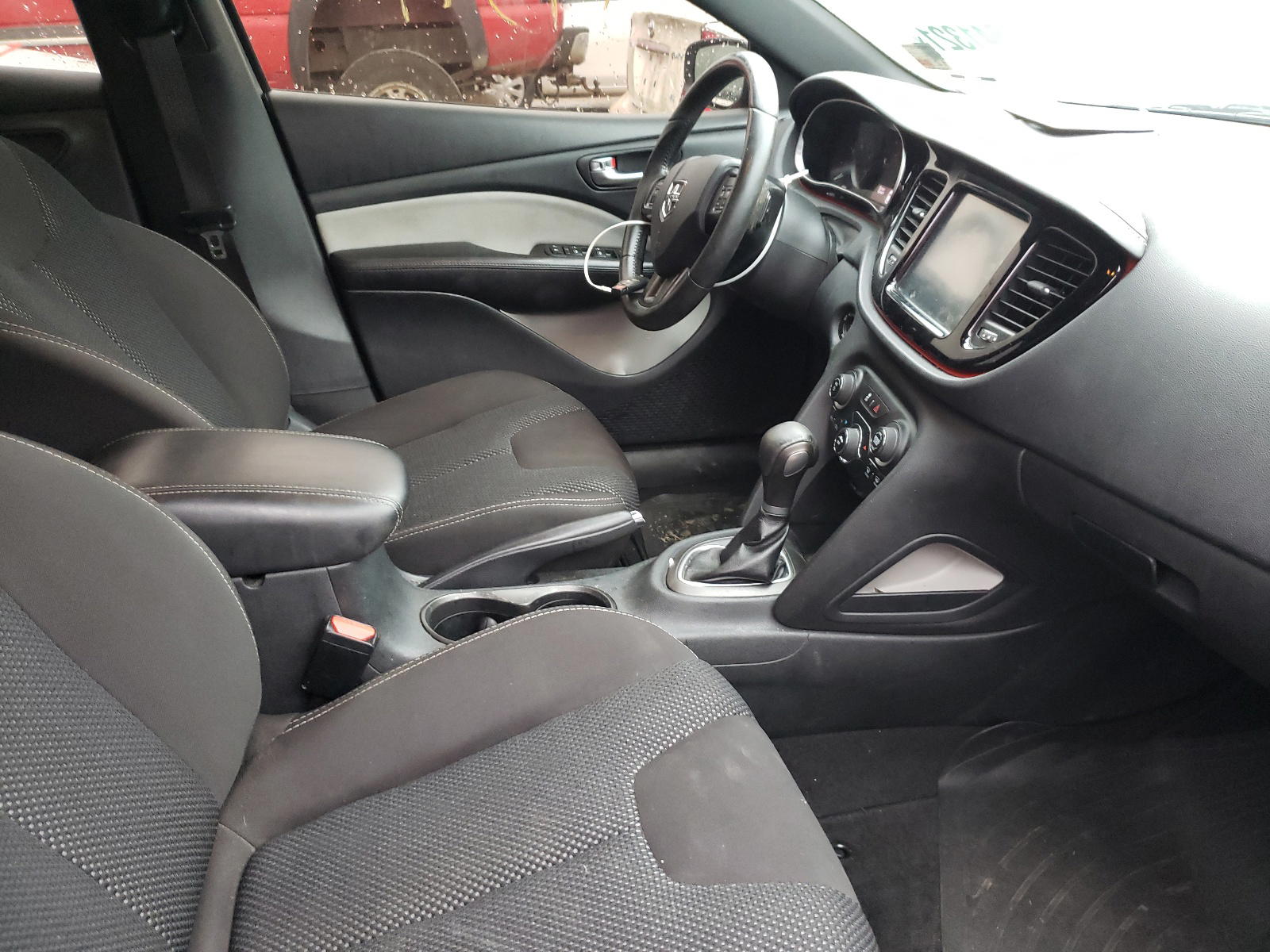 Photo 5 from auction – 2015 DODGE DART SXT with VIN 1C3CDFBB2FD378166