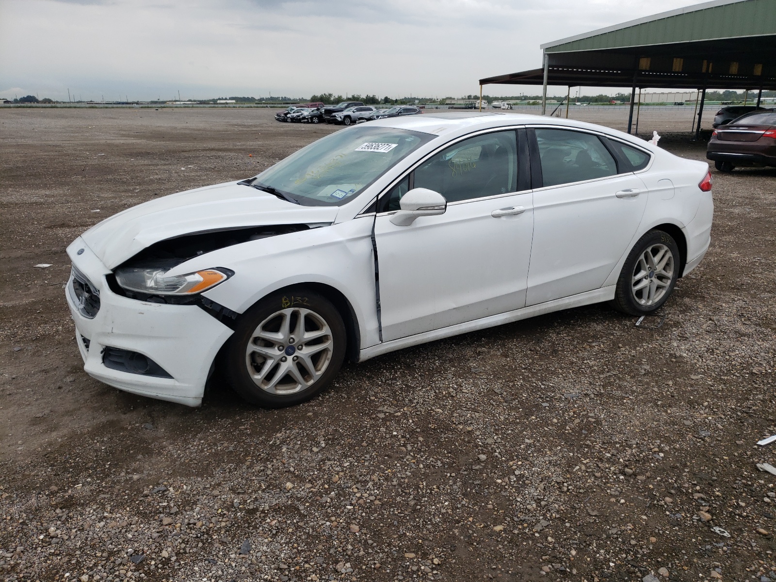 Photo 2 from auction – 2015 FORD FUSION SE with VIN 3FA6P0HD3FR129944