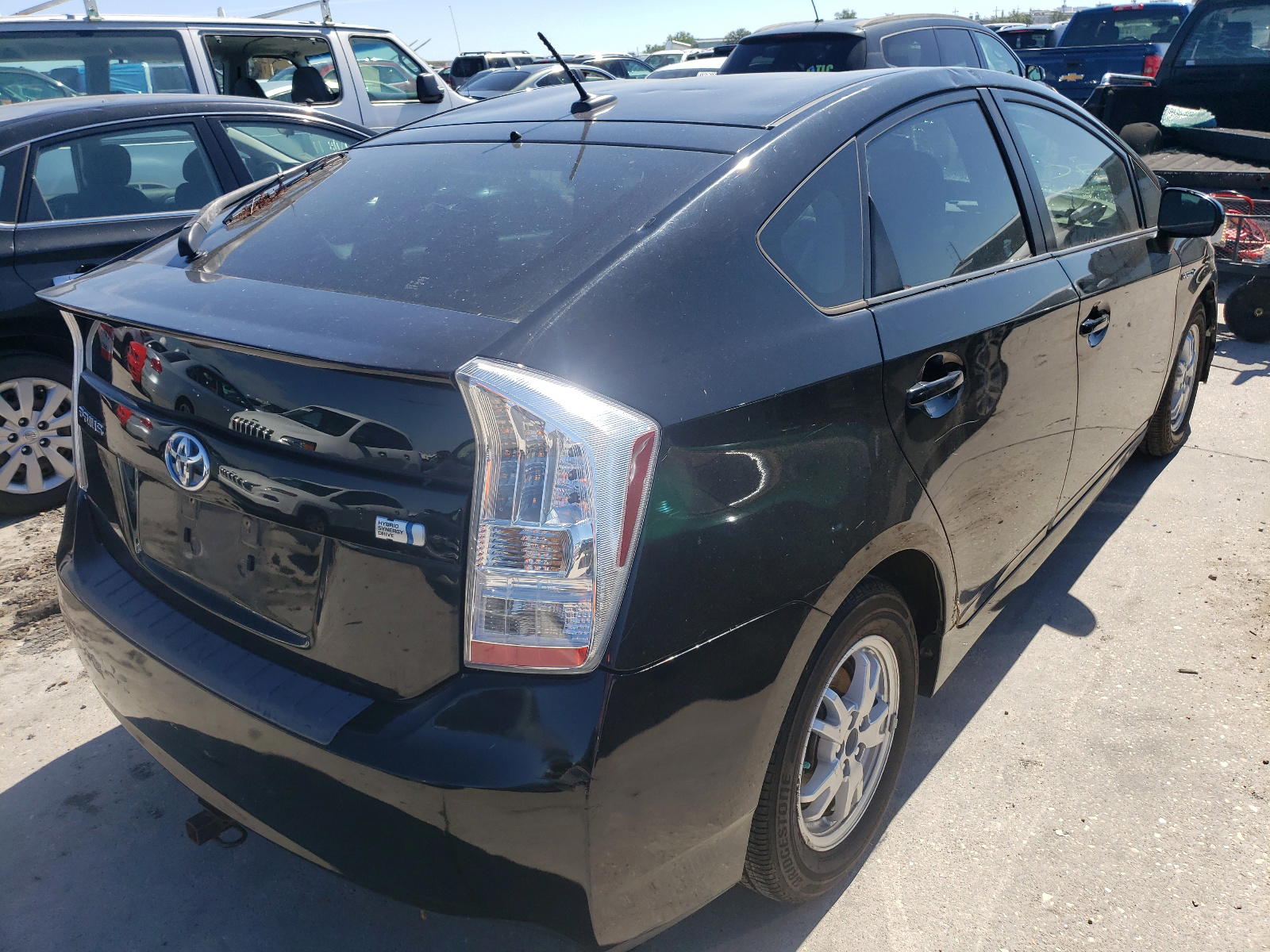 Photo 4 from auction – 2011 TOYOTA PRIUS with VIN JTDKN3DU5B1370382