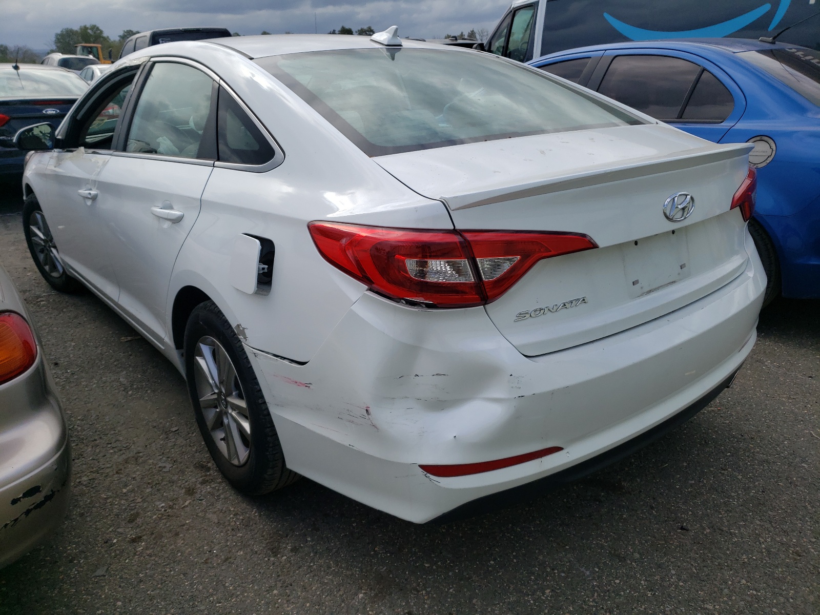 Photo 3 from auction – 2016 HYUNDAI SONATA with VIN 5NPE24AF9GH382164