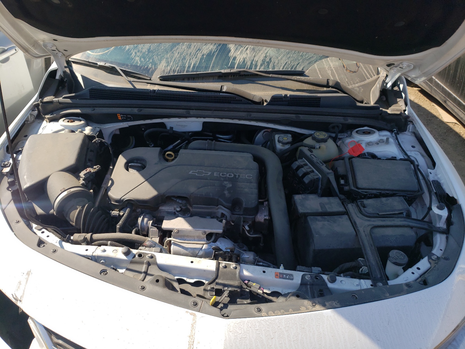 Photo 7 from auction – 2016 CHEVROLET MALIBU LT with VIN 1G1ZE5ST6GF310232