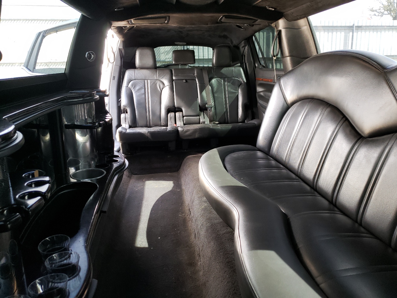 Photo 8 from auction – 2013 LINCOLN MKT with VIN 2L1MJ5LKXDBL58376