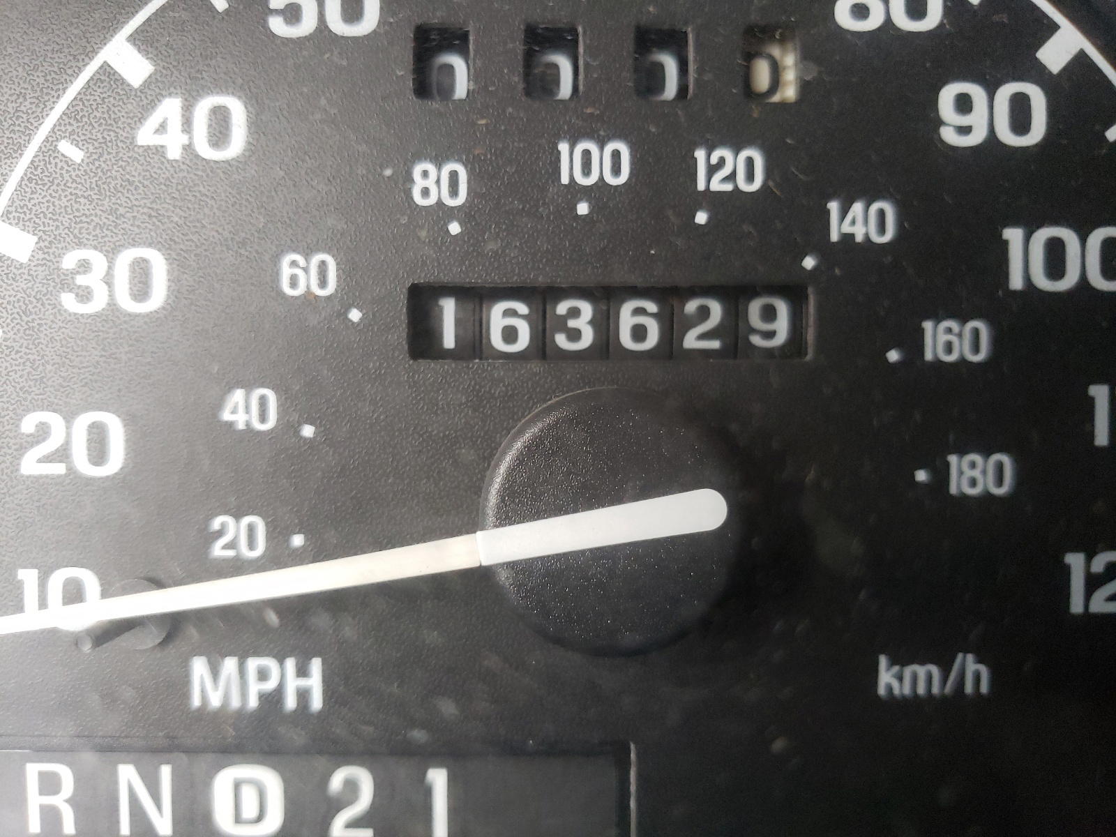 Photo 8 from auction – 1998 FORD EXPLORER with VIN 1FMYU22E0WUB88799