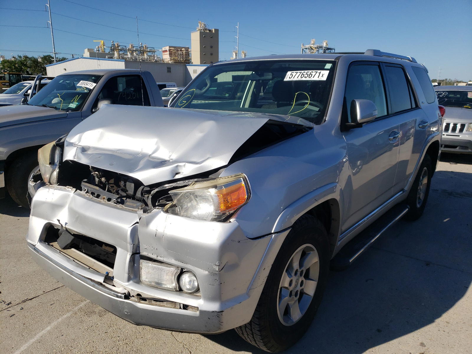 Photo 2 from auction – 2012 TOYOTA 4RUNNER SR with VIN JTEZU5JR8C5040626