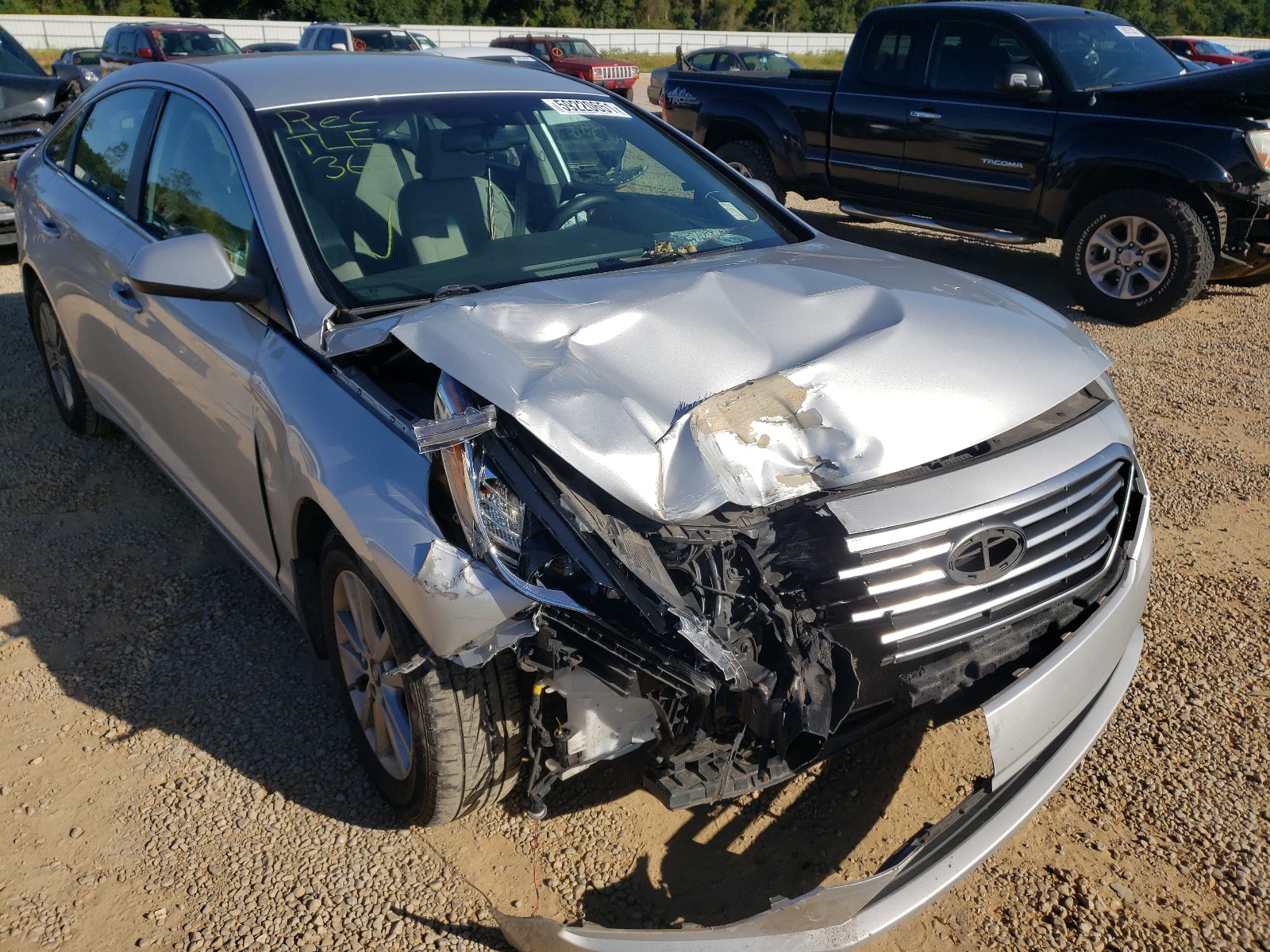 Photo 9 from auction – 2015 HYUNDAI SONATA SE with VIN 5NPE24AF4FH161344