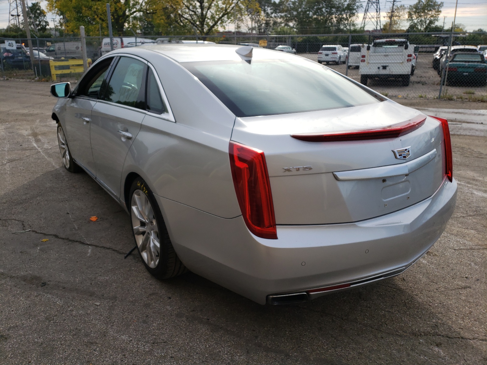 Photo 3 from auction – 2017 CADILLAC XTS LUXURY with VIN 2G61M5S34H9138741