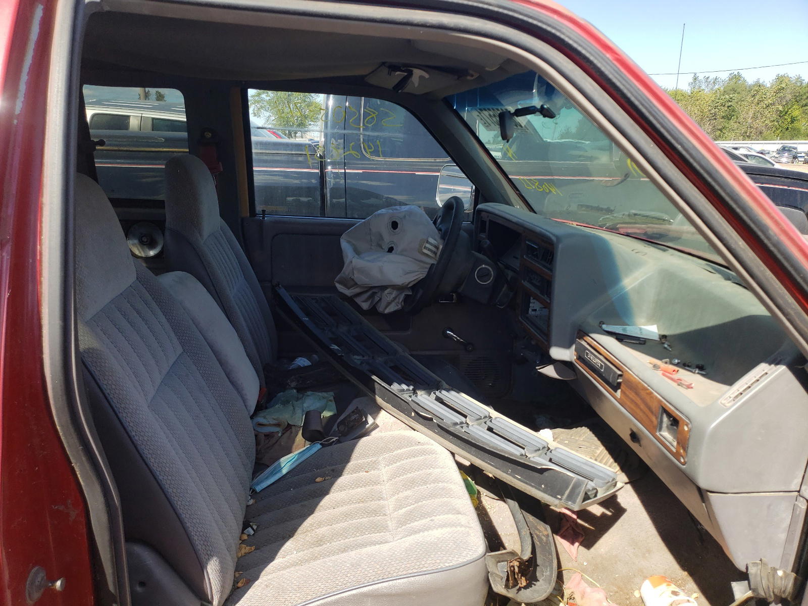 Photo 5 from auction – 1994 DODGE DAKOTA with VIN 1B7GL23X9RW140813