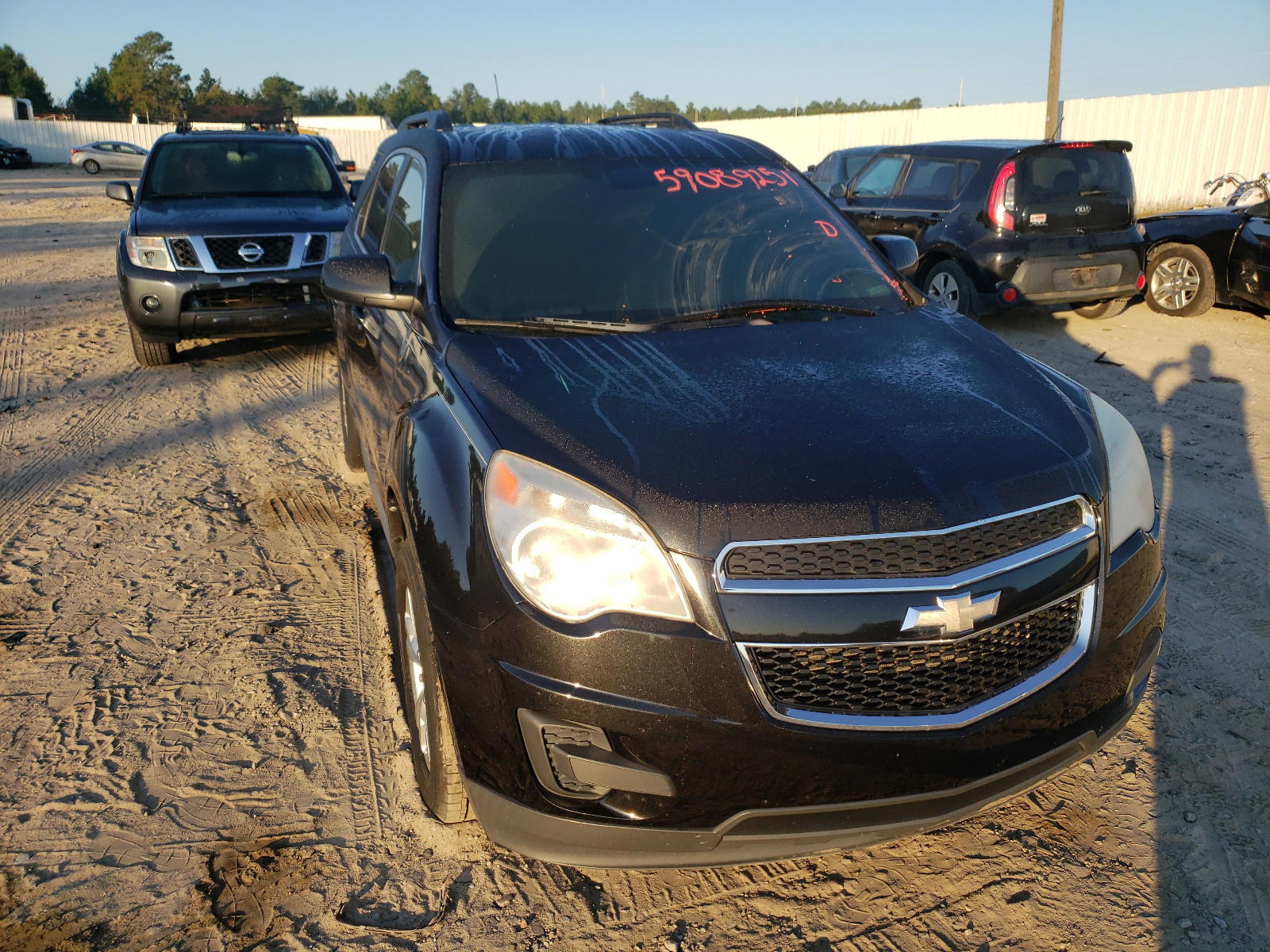 CHEVROLET EQUINOX LT 2011 with VIN 2CNALDEC0B6477829 - Photo from auction