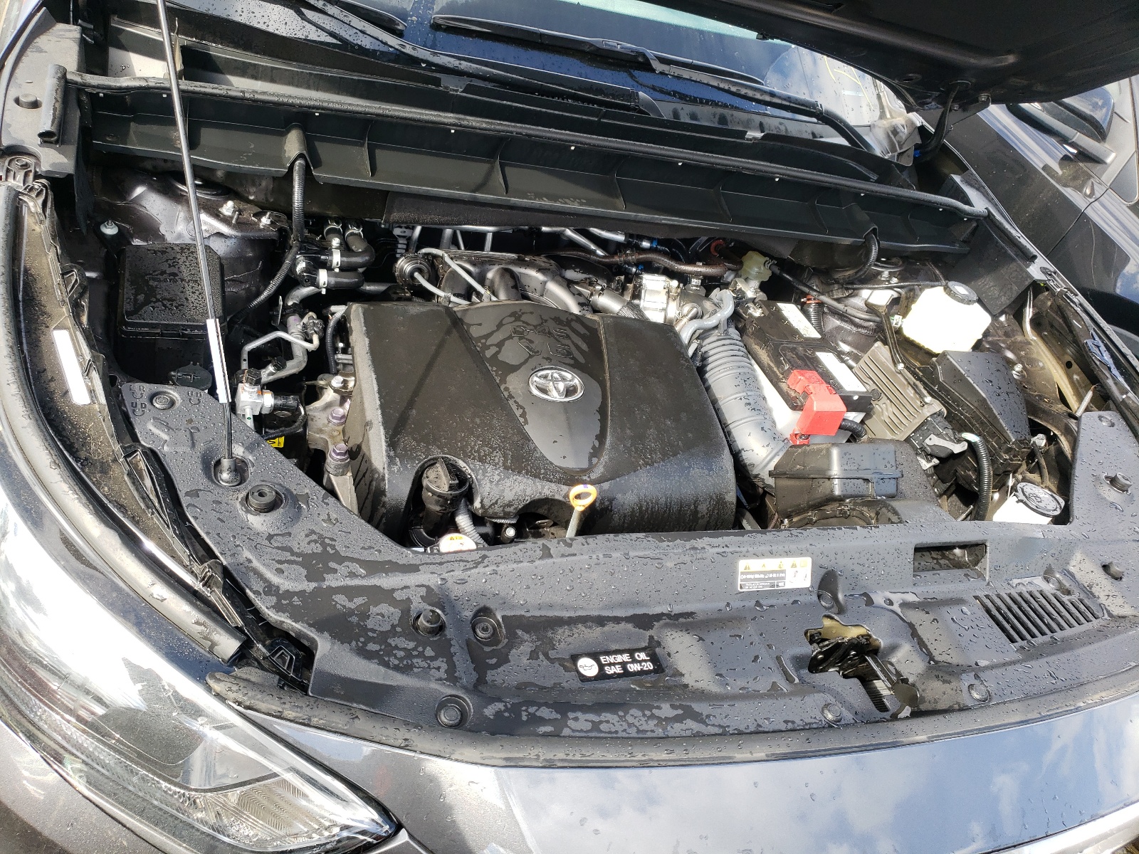 Photo 7 from auction – 2021 TOYOTA HIGHLANDER with VIN 5TDGZRBH3MS104142
