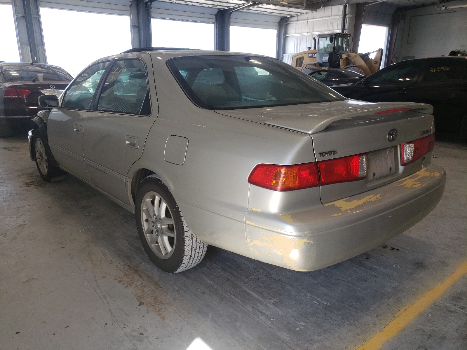 Photo 3 from auction – 2001 TOYOTA CAMRY LE with VIN 4T1BF28K51U122867