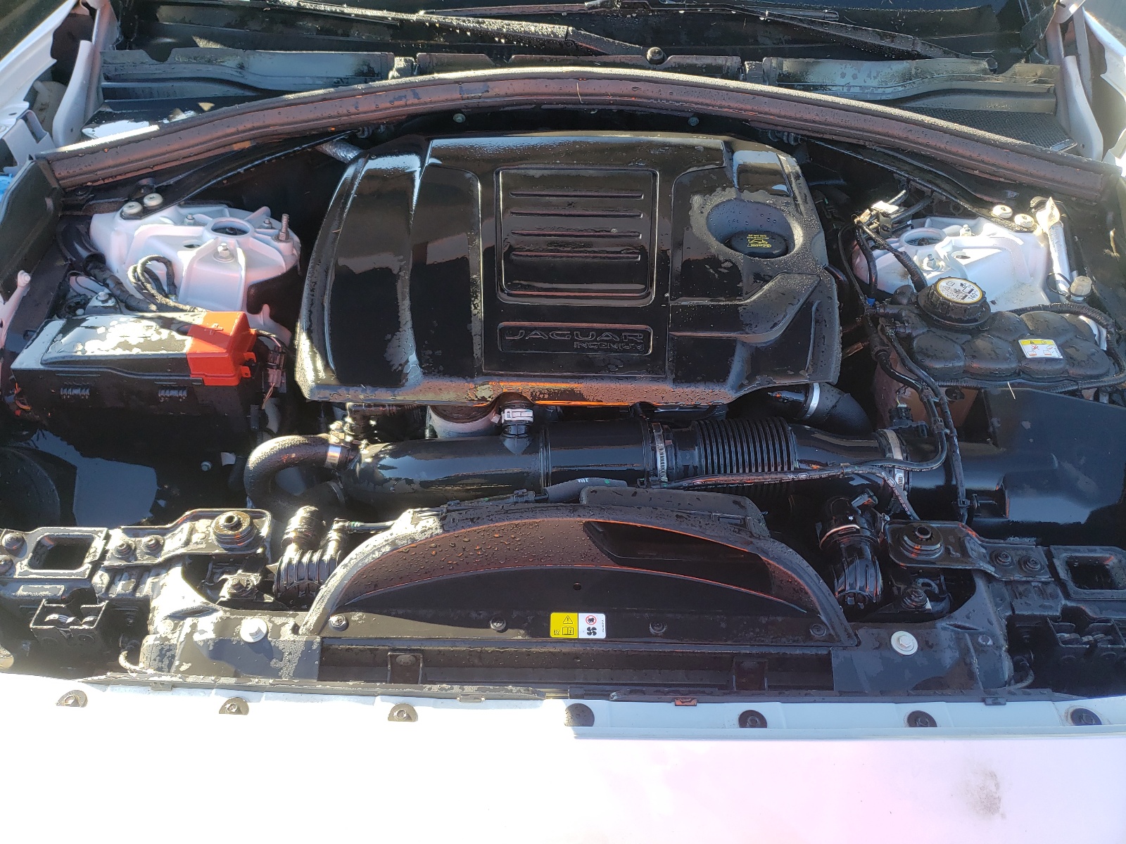 Photo 7 from auction – 2019 JAGUAR F-PACE PRE with VIN SADCJ2FX3KA361931