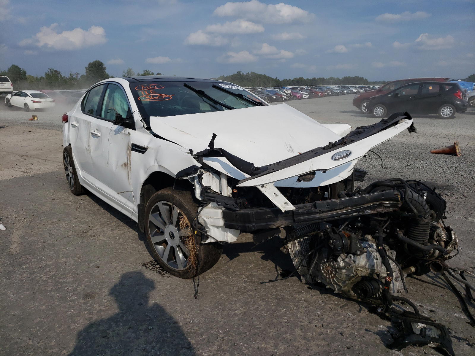 KIA OPTIMA SX 2013 with VIN 5XXGR4A68DG149873 - Photo from auction