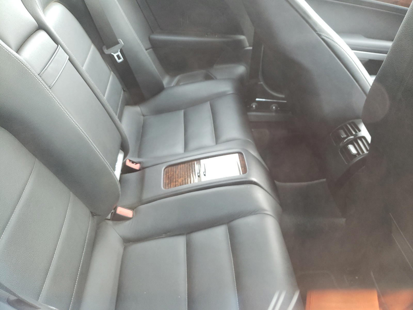 Photo 6 from auction – 2012 MERCEDES-BENZ E 350 with VIN WDDKK5KF3CF168949
